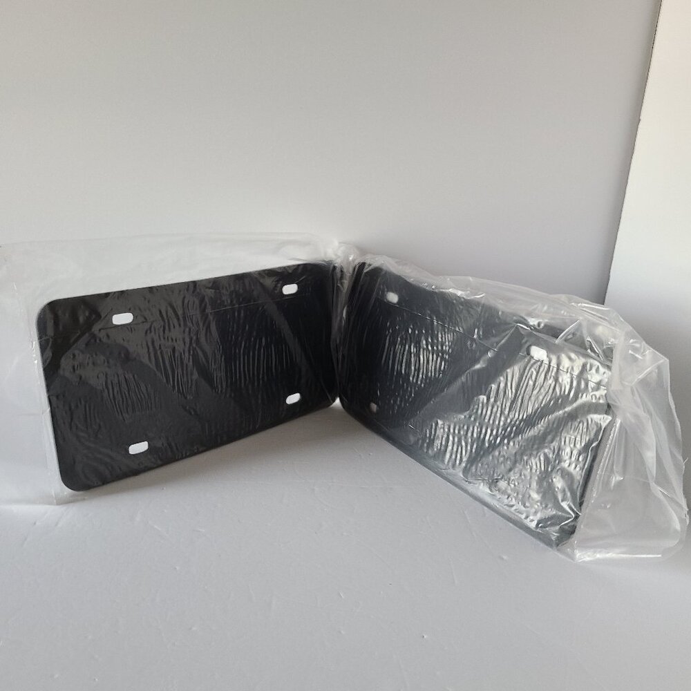 GOODYEAR GY003799 BLACK RUBBER LICENSE PLATE FRAME SET OF 2PACK CAR/TRUCK HOLDER